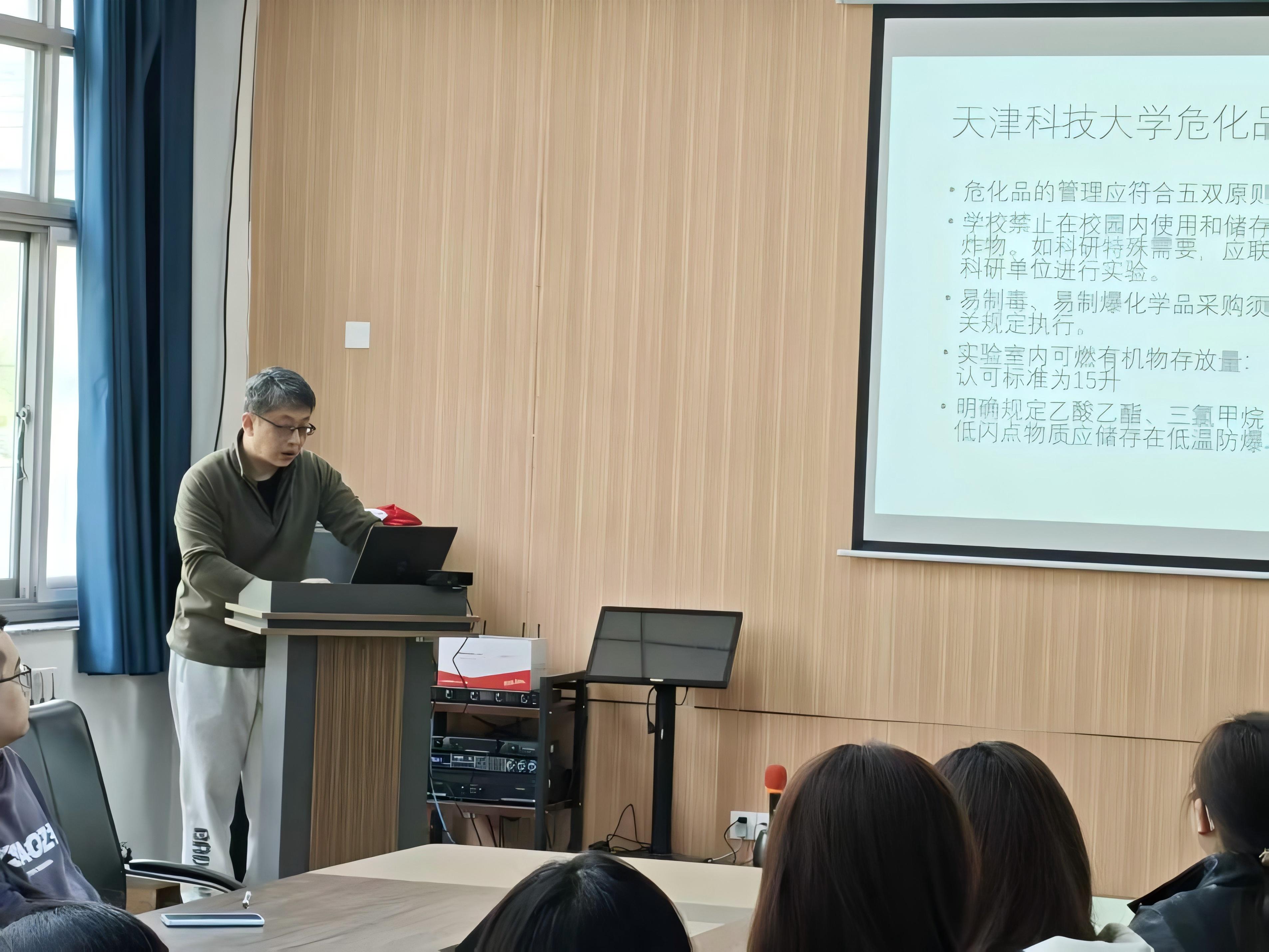 d833859c28f245e48dec5e96aadde7b8.jpg